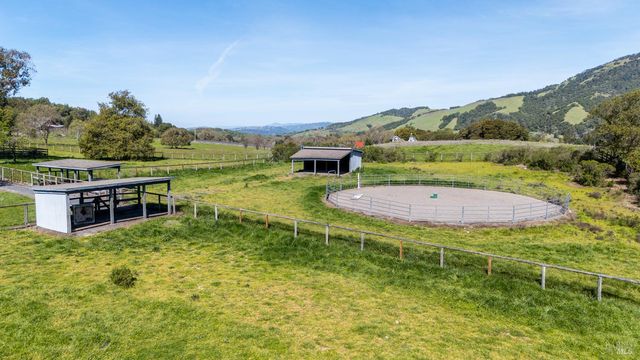 4436 Grange Rd, Santa Rosa, CA 95404