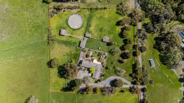 4436 Grange Rd, Santa Rosa, CA 95404