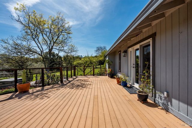 4436 Grange Rd, Santa Rosa, CA 95404