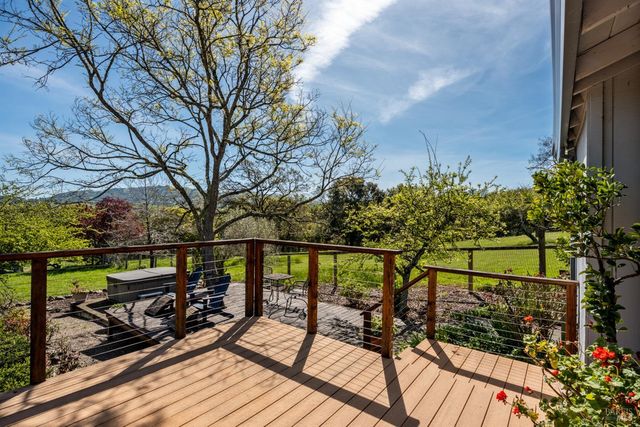 4436 Grange Rd, Santa Rosa, CA 95404