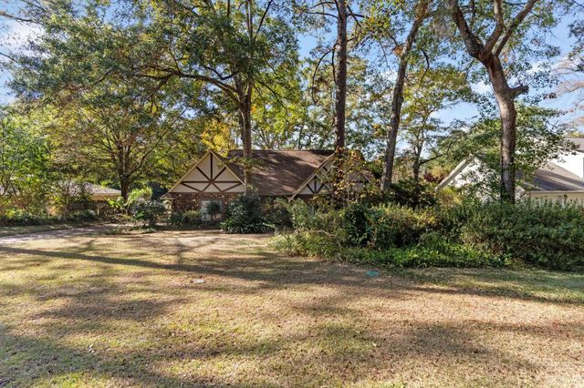 3958 Royal Oaks, Tallahassee, FL 32309