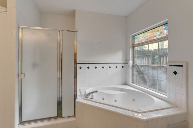 3958 Royal Oaks, Tallahassee, FL 32309