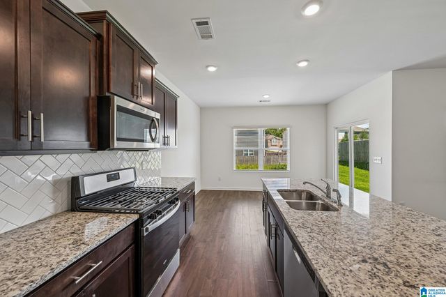 265 CHELSEA PARK ROAD, Chelsea, AL 35043