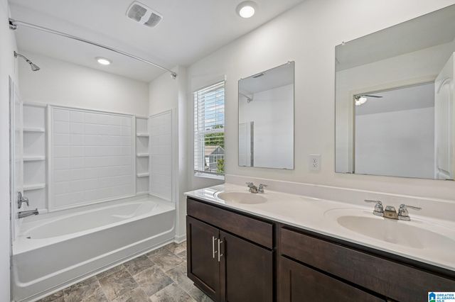 265 CHELSEA PARK ROAD, Chelsea, AL 35043