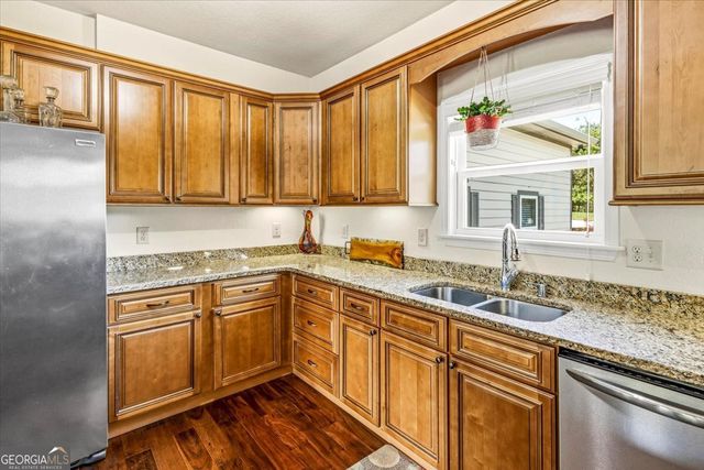 90 Whistle Pig Terrace, Blairsville, GA 30512