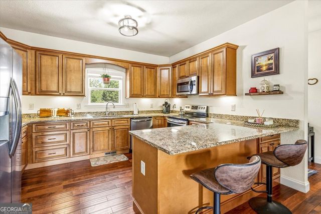 90 Whistle Pig Terrace, Blairsville, GA 30512