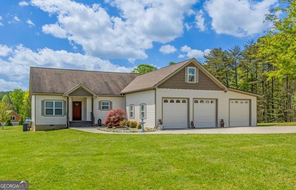 90 Whistle Pig Terrace, Blairsville, GA 30512