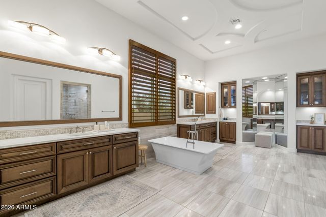 8568 E OLD PAINT Trail, Scottsdale, AZ 85266