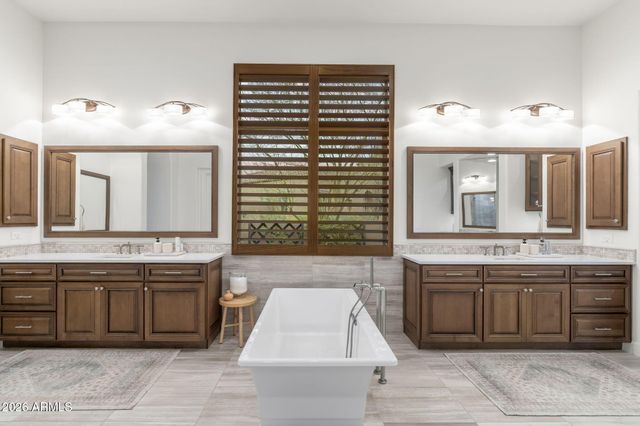 8568 E OLD PAINT Trail, Scottsdale, AZ 85266