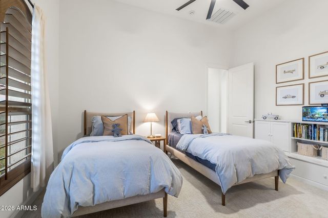 8568 E OLD PAINT Trail, Scottsdale, AZ 85266