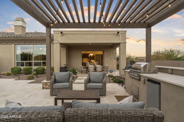 8568 E OLD PAINT Trail, Scottsdale, AZ 85266