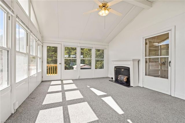 2548 Old US Highway 421 E, Yadkinville, NC 27055