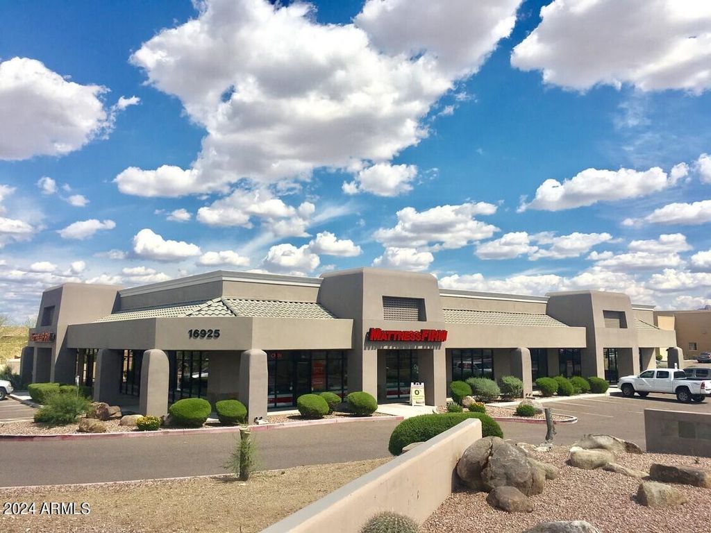 16925 E EL LAGO Boulevard, Fountain Hills, AZ 85268 — photo 4