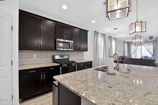 10664 W Filbert Street, Marana, AZ 85653