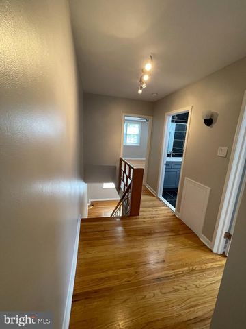 2333 RIPLEY ST, Philadelphia, PA 19152