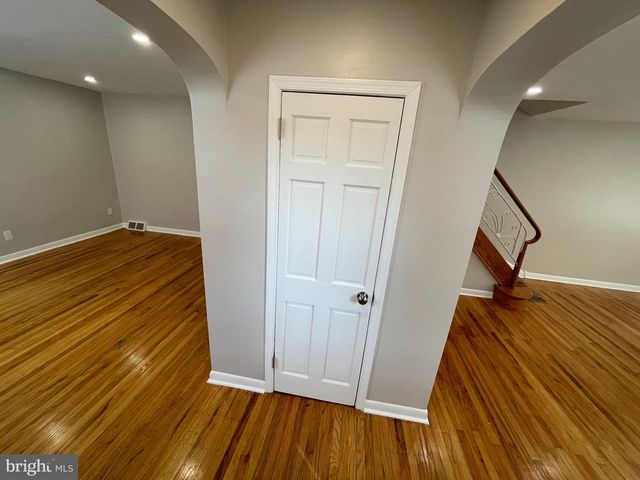 2333 RIPLEY ST, Philadelphia, PA 19152