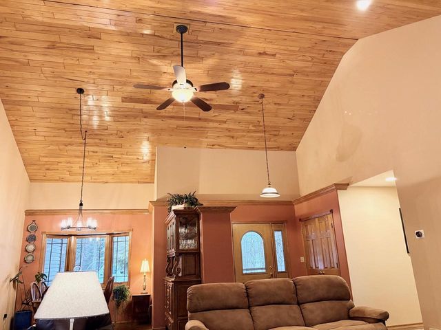 551 W Grouse Road, Gleason, WI 54435