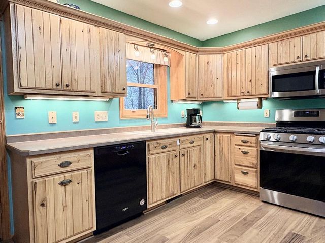 551 W Grouse Road, Gleason, WI 54435