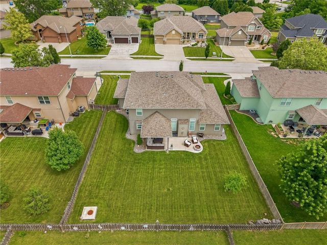 9029 NE 100th Terrace, Kansas City, MO 64157