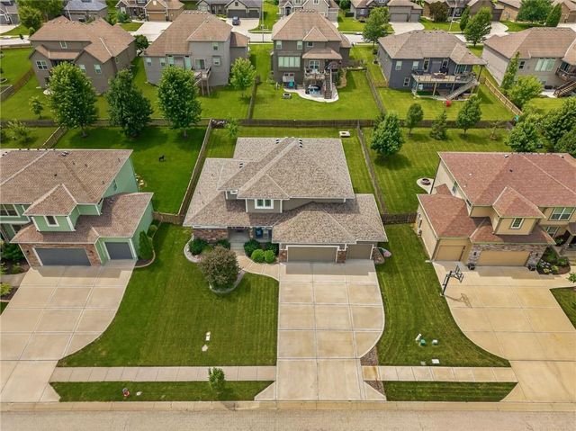 9029 NE 100th Terrace, Kansas City, MO 64157