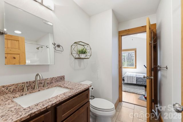 14 Sunny Hollow Lane, Fairview, NC 28730