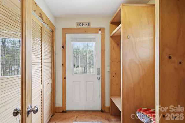 14 Sunny Hollow Lane, Fairview, NC 28730