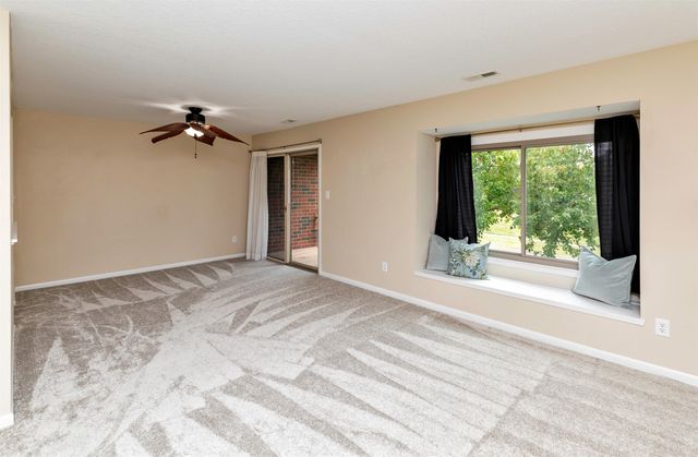 4549 Woodland Avenue 4, West Des Moines, IA 50266