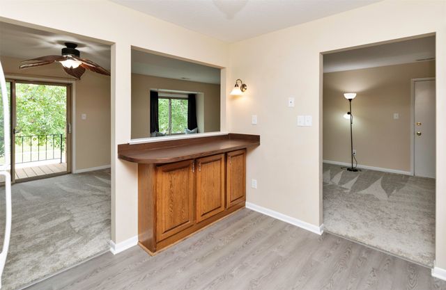 4549 Woodland Avenue 4, West Des Moines, IA 50266