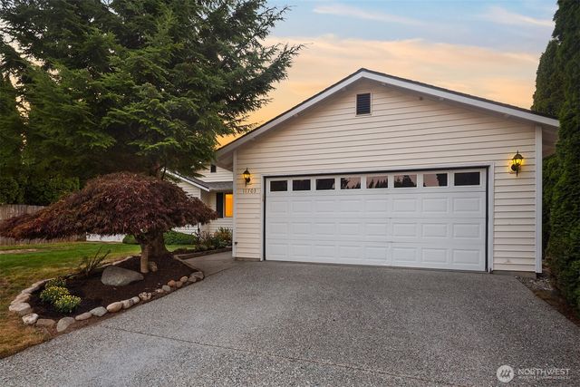 11703 30th Street NE, Lake Stevens, WA 98258