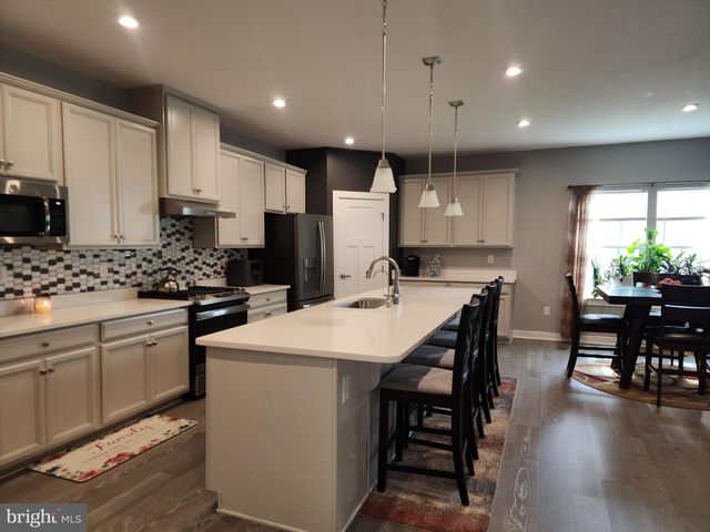 7 PEGASUS, Smyrna, DE 19977