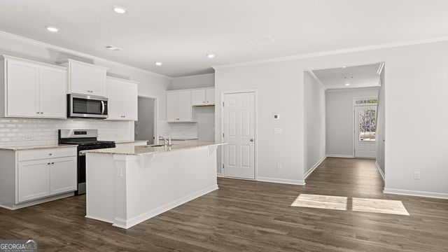 137 Landsdowne Way, Cartersville, GA 30120