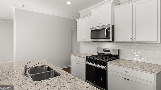 137 Landsdowne Way, Cartersville, GA 30120