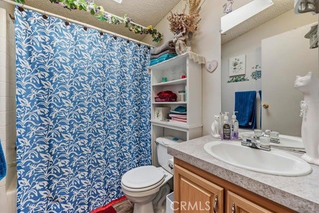 4769 Victor, Phelan, CA 92371