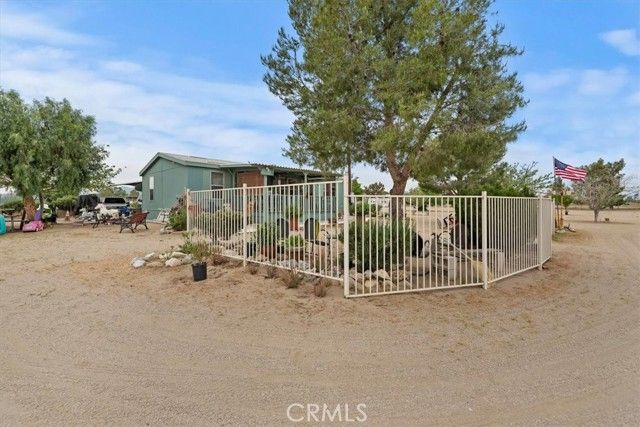 4769 Victor, Phelan, CA 92371