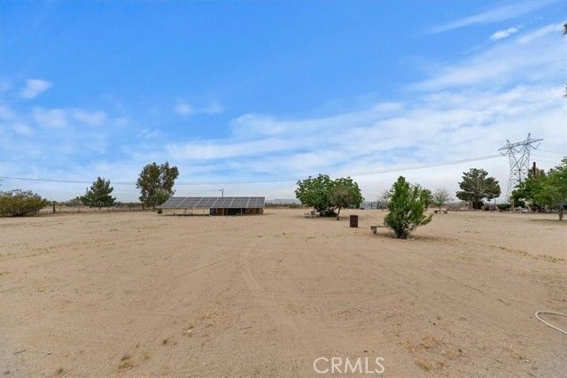 4769 Victor, Phelan, CA 92371