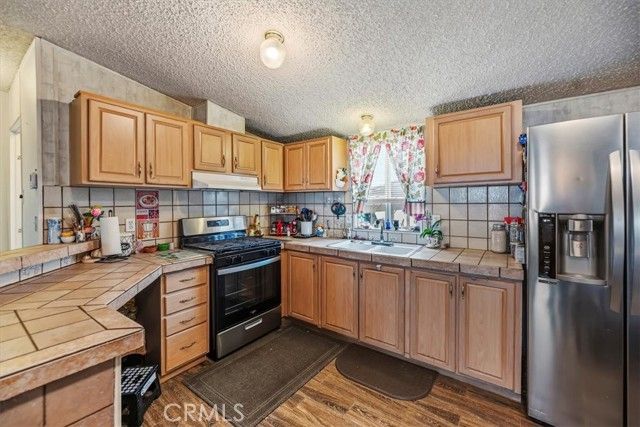 4769 Victor, Phelan, CA 92371