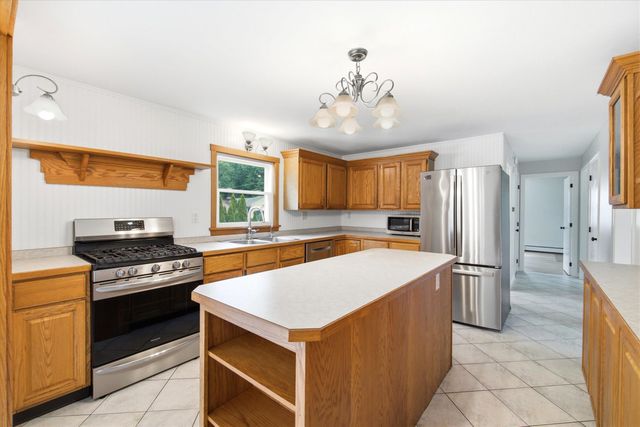 12 Bryant Road, Nashua, NH 03060