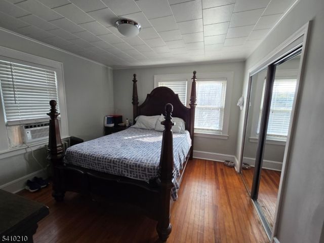 725 Schuyler Ave, Lyndhurst Twp., NJ 07071