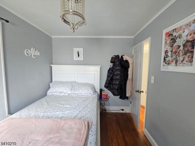 725 Schuyler Ave, Lyndhurst Twp., NJ 07071