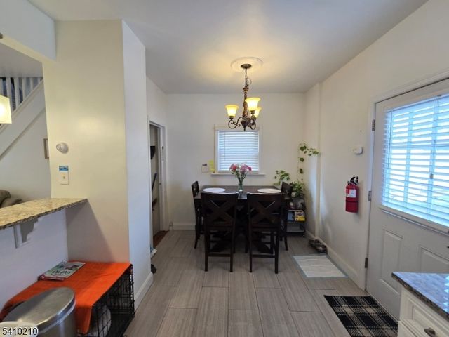 725 Schuyler Ave, Lyndhurst Twp., NJ 07071