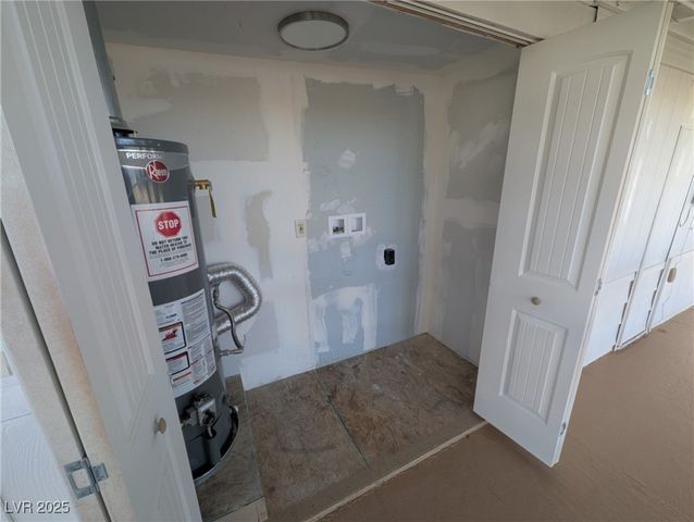 1480 West Irons Street, Pahrump, NV 89048