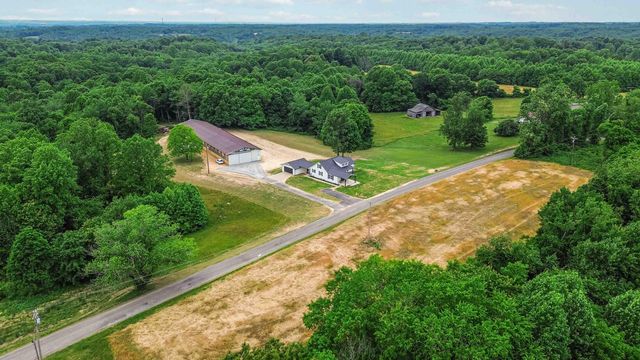 2913 Gentry Mill Road, Russell Springs, KY 42642