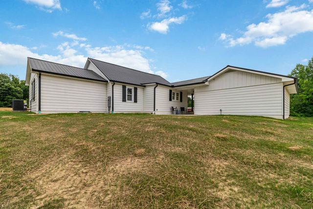2913 Gentry Mill Road, Russell Springs, KY 42642