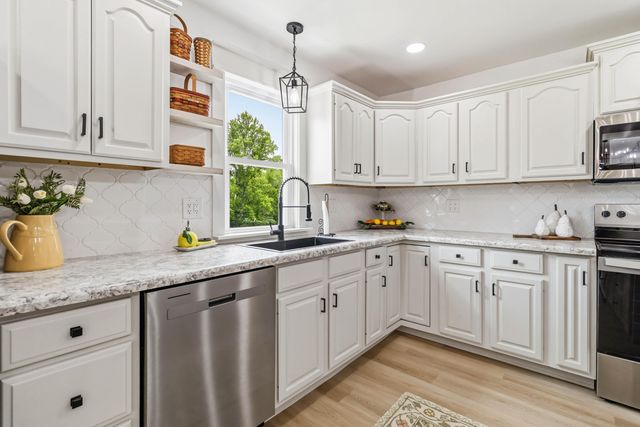 2913 Gentry Mill Road, Russell Springs, KY 42642