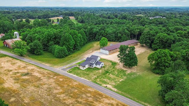 2913 Gentry Mill Road, Russell Springs, KY 42642