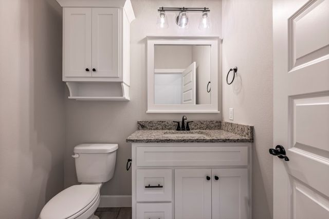 2 Hebrides Circle, Bella Vista, AR 72715