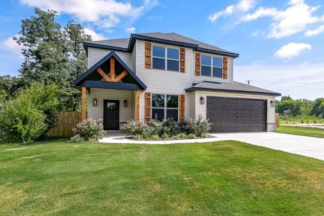 2 Hebrides Circle, Bella Vista, AR 72715