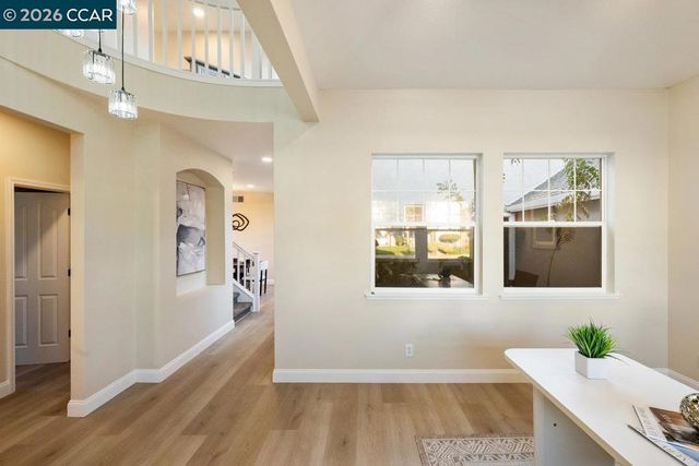 1677 1677 Green Springs Ct, Tracy, CA 95377