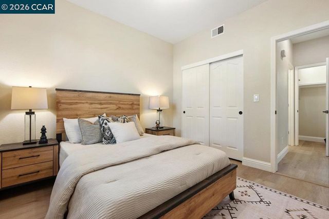 1677 1677 Green Springs Ct, Tracy, CA 95377