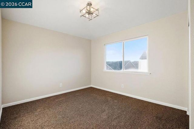 1677 1677 Green Springs Ct, Tracy, CA 95377